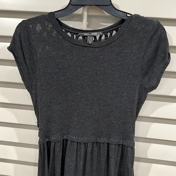 Billabong Dress - Picture 3 of 15